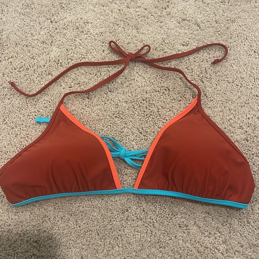 Aerie Triangle Bikini Top NWT